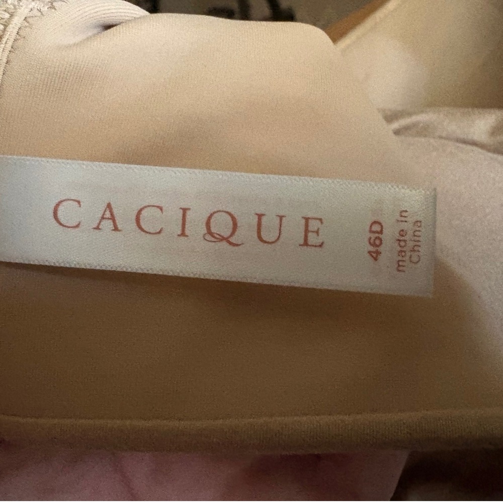 Cacique Backsmoother Bra Women 46D Beige NEW Full Coverage‎ Lightly Line - Picture 2 of 6